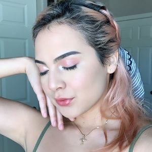 Meet your Posher, Denis